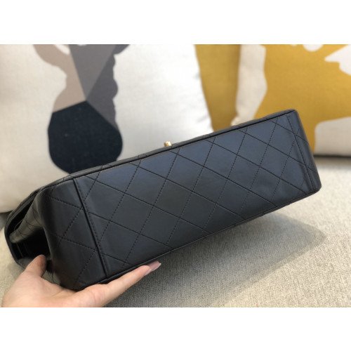 Chanel Flap Bag 33cm (Maxi) - Image 6