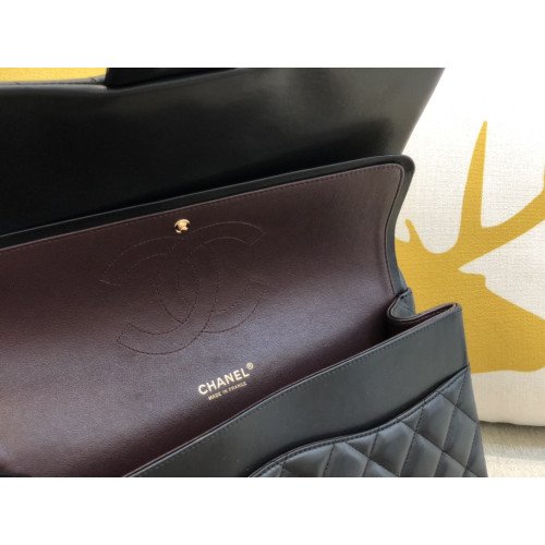 Chanel Flap Bag 33cm (Maxi) - Image 7