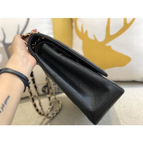 Chanel Flap Bag 33cm (Maxi) - Image 9
