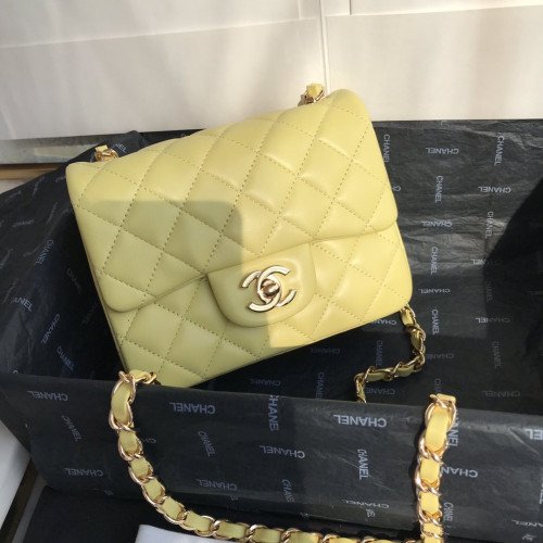 Chanel Flap Bag 17cm (Mini)