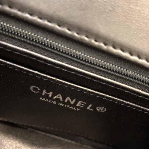 Chanel Flap Bag 17cm (Mini) - Image 8