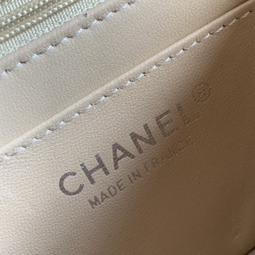 Chanel Flap Bag 17cm (Mini) - Image 3