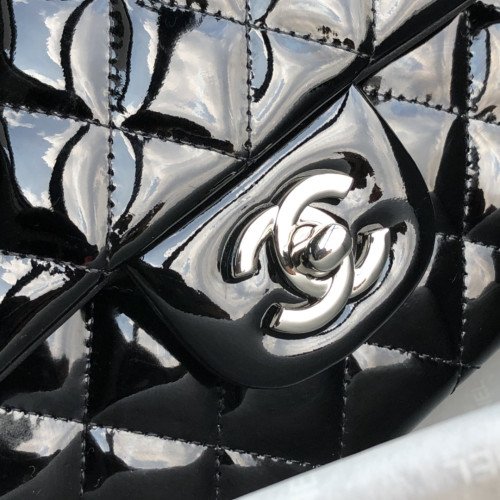 Chanel Flap Bag 25cm (Medium) - Image 8