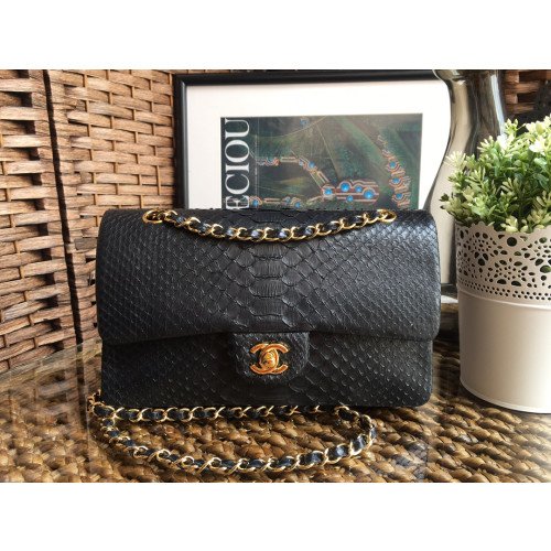 Chanel Flap Bag 25cm (Medium)