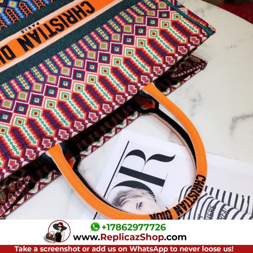 Dior Book Tote Large 42cm - Image 6