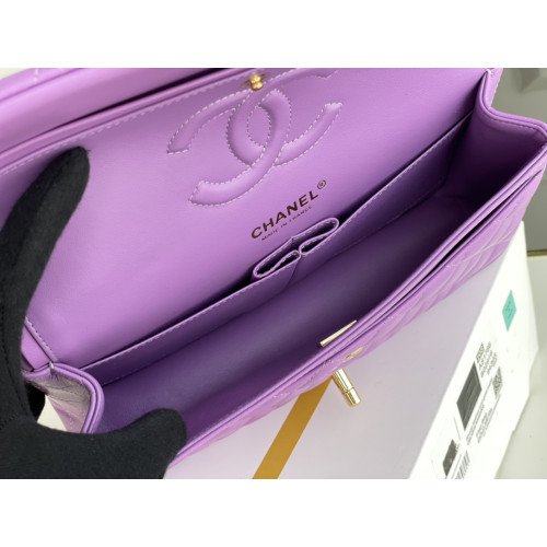 Chanel Flap Bag 25cm (Medium) - Image 9