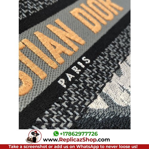 Dior Book Tote Mini 22.5cm - Image 2