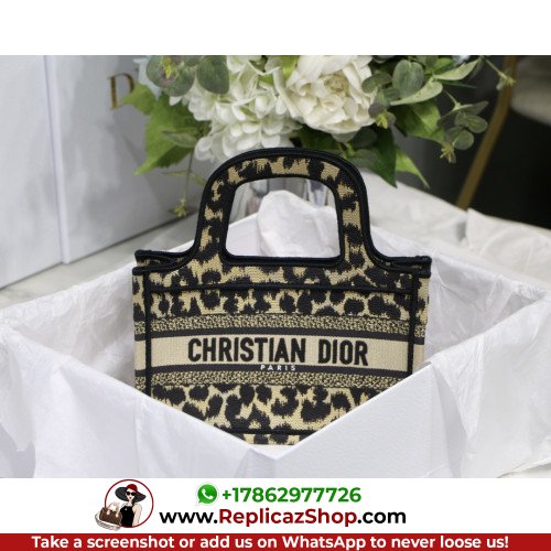 Dior Book Tote Mini 22.5cm - Image 3