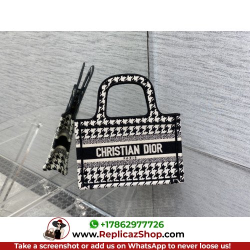 Dior Book Tote Mini 22.5cm - Image 3