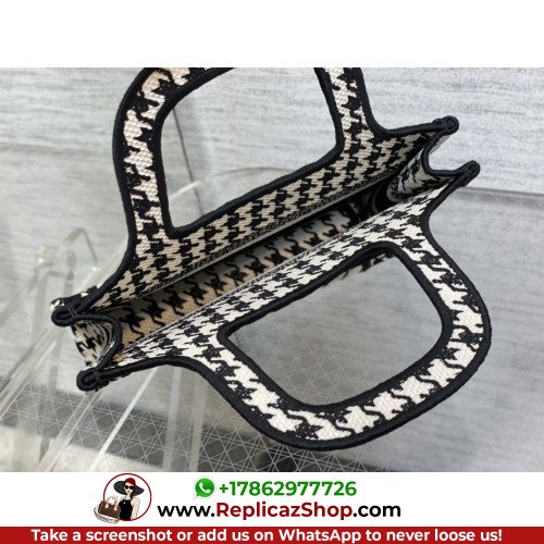 Dior Book Tote Mini 22.5cm - Image 10