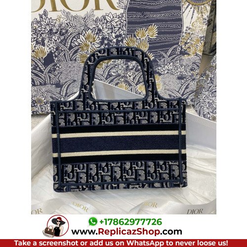 Dior Book Tote Mini 22.5cm - Image 10