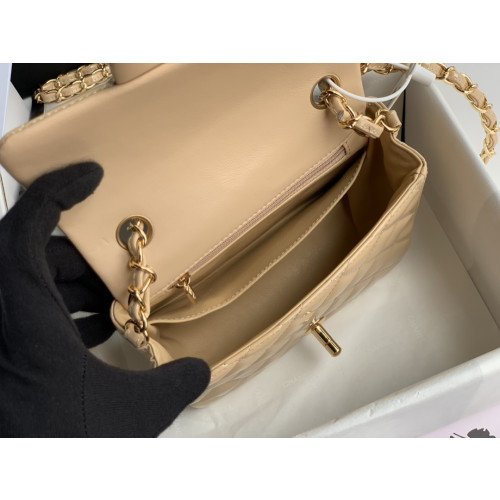 Chanel Flap Bag 17cm (Mini) - Image 8