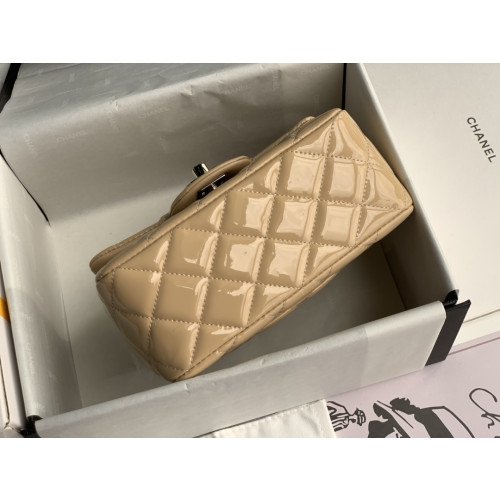 Chanel Flap Bag 17cm (Mini) - Image 10