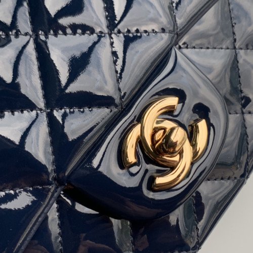 Chanel Flap Bag 17cm (Mini) - Image 4