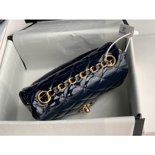 Chanel Flap Bag 17cm (Mini) - Image 7