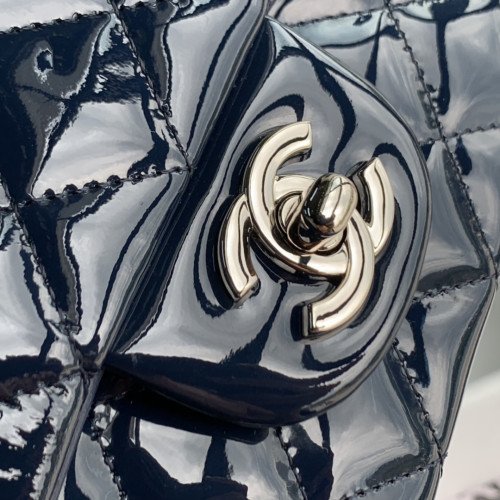 Chanel Flap Bag 17cm (Mini) - Image 3