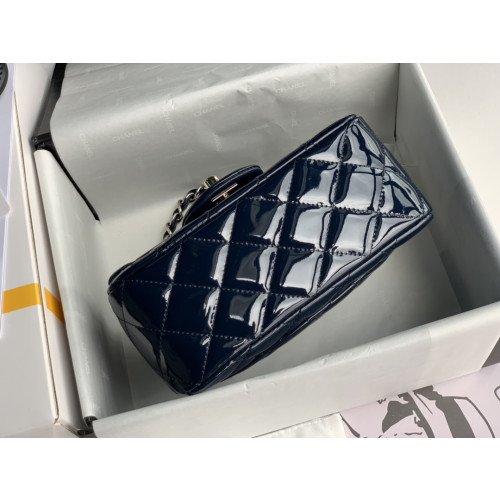 Chanel Flap Bag 17cm (Mini) - Image 9
