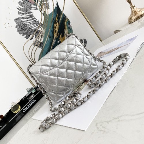 Chanel Flap Bag 17cm (Mini) - Image 4