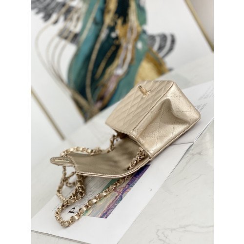 Chanel Flap Bag 17cm (Mini) - Image 9