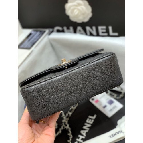 Chanel Flap Bag 20cm (Mini) - Image 4