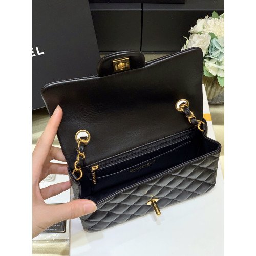 Chanel Flap Bag 20cm (Mini) - Image 5