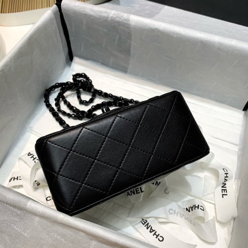 Chanel Flap Bag 17cm (Mini) - Image 2