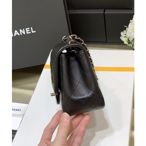 Chanel Flap Bag 17cm (Mini) - Image 5