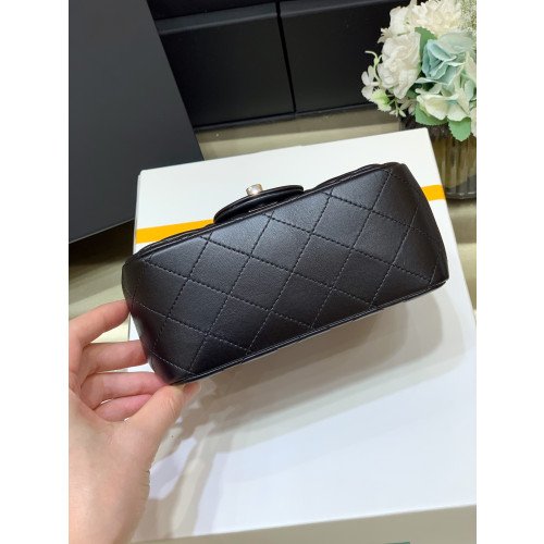 Chanel Flap Bag 17cm (Mini) - Image 6