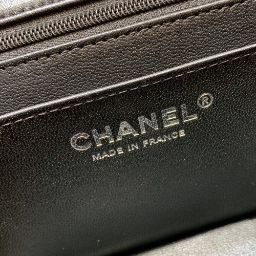 Chanel Flap Bag 17cm (Mini) - Image 9