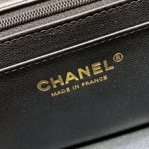 Chanel Flap Bag 17cm (Mini) - Image 10