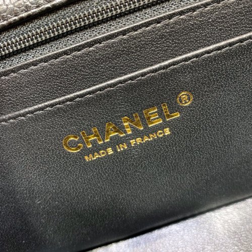 Chanel Flap Bag 17cm (Mini) - Image 10