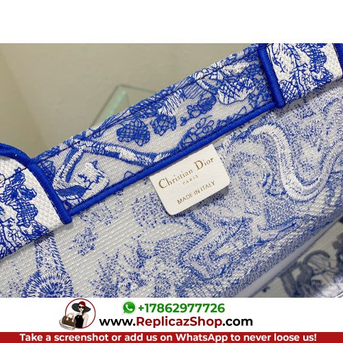 Dior Book Tote Large 42cm - Image 10