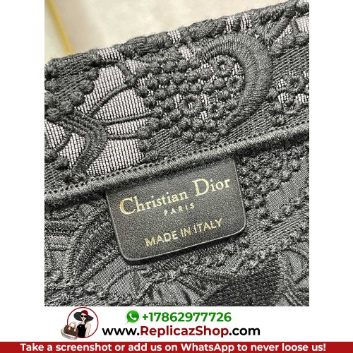 Dior Book Tote Large 42cm - Image 10