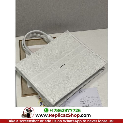 Dior Book Tote Large 42cm - Image 7