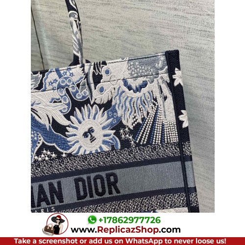 Dior Book Tote Large 42cm - Image 4