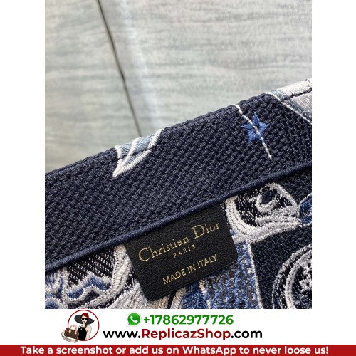 Dior Book Tote Large 42cm - Image 10