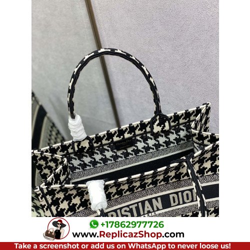 Dior Book Tote Medium 36cm - Image 9
