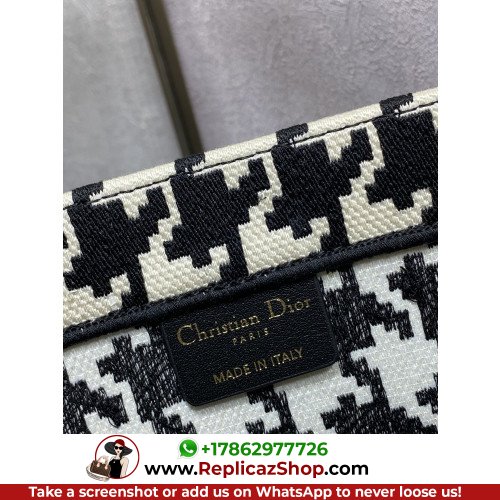 Dior Book Tote Medium 36cm - Image 10