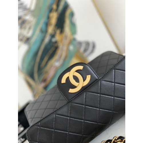 Chanel Flap Bag 30cm (Jumbo) - Image 4