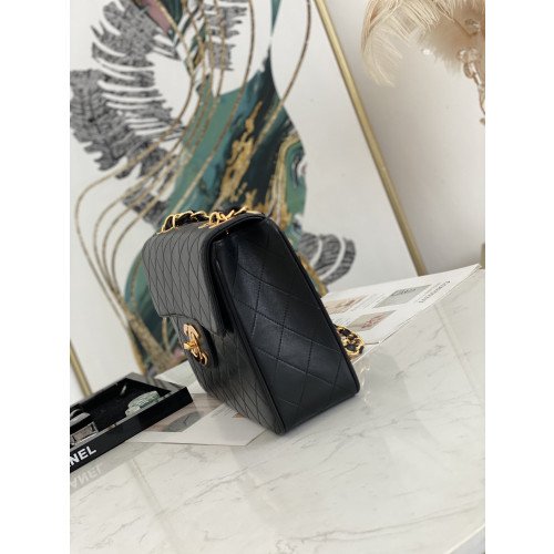 Chanel Flap Bag 30cm (Jumbo) - Image 6