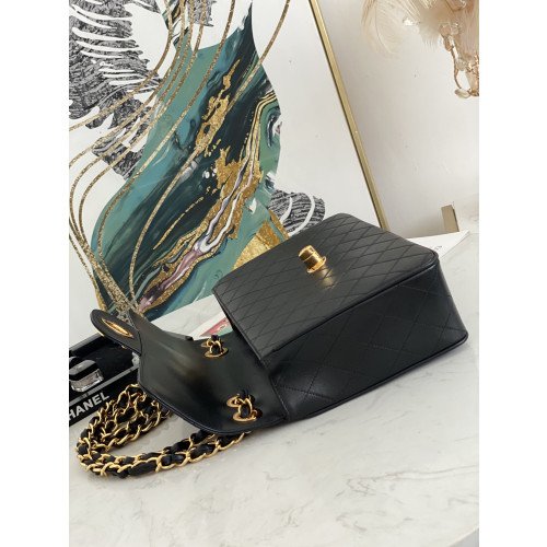 Chanel Flap Bag 30cm (Jumbo) - Image 8