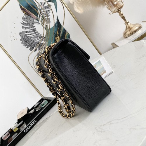 Chanel Flap Bag 30cm (Jumbo) - Image 7