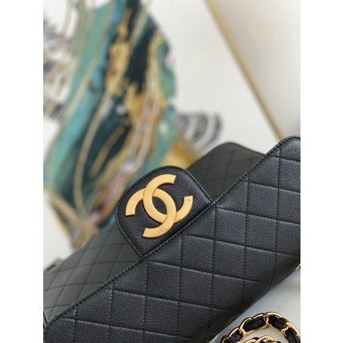 Chanel Flap Bag 30cm (Jumbo) - Image 2