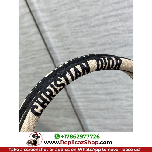 Dior Book Tote Large 42cm - Image 5