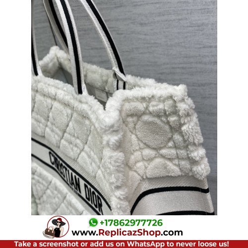 Dior Book Tote Large 42cm - Image 4