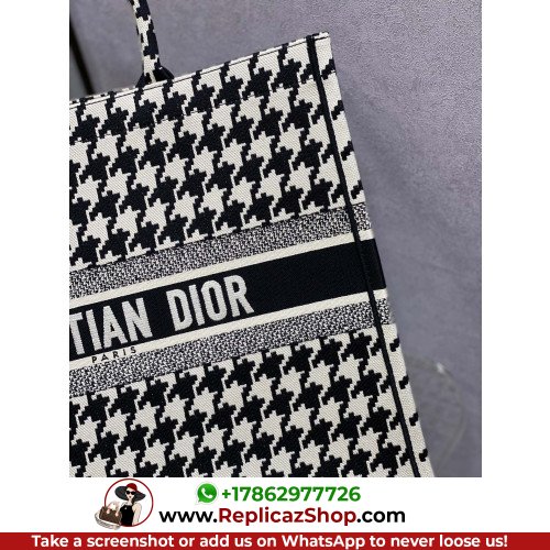 Dior Book Tote Large 42cm - Image 9