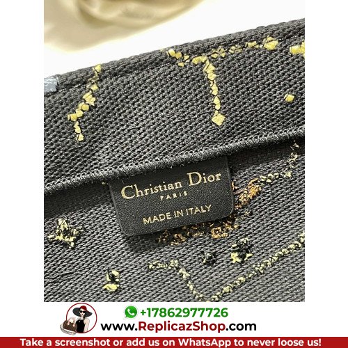 Dior Book Tote Large 42cm - Image 10