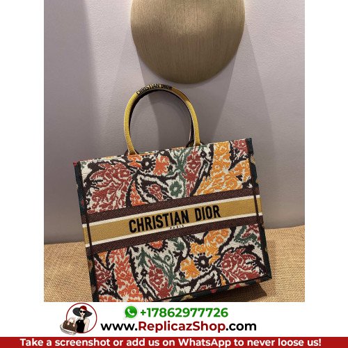 Dior Book Tote Large 42cm - Image 10