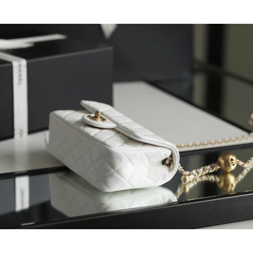 Chanel Flap Bag 20cm (Mini) - Image 5