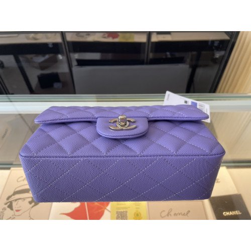 Chanel Flap Bag 20cm (Mini) - Image 4